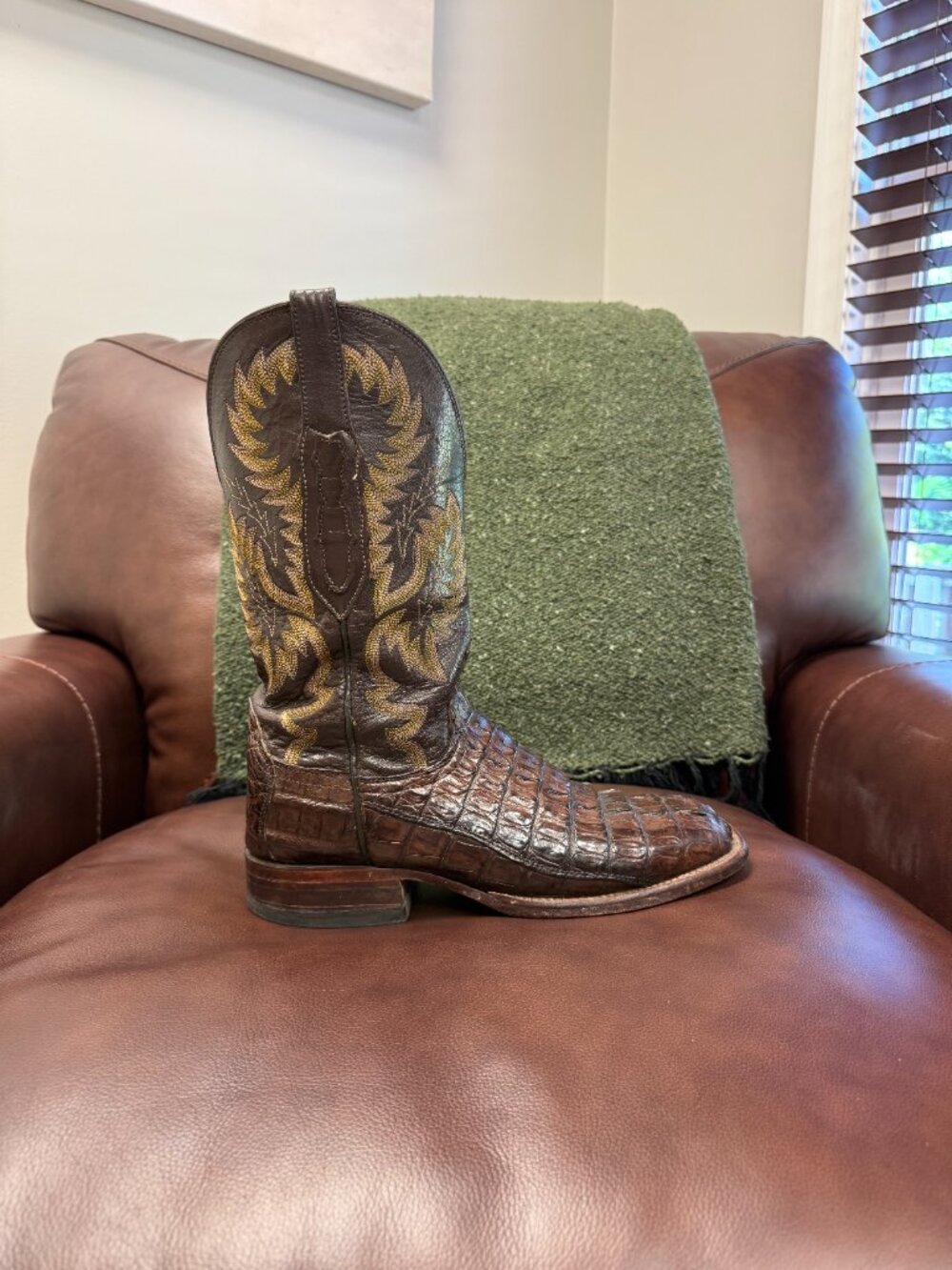 Lucchese CL8729 Men’s 8D Genuine Caiman Exotic Cowboy Boots Brown - Picture 10 of 16